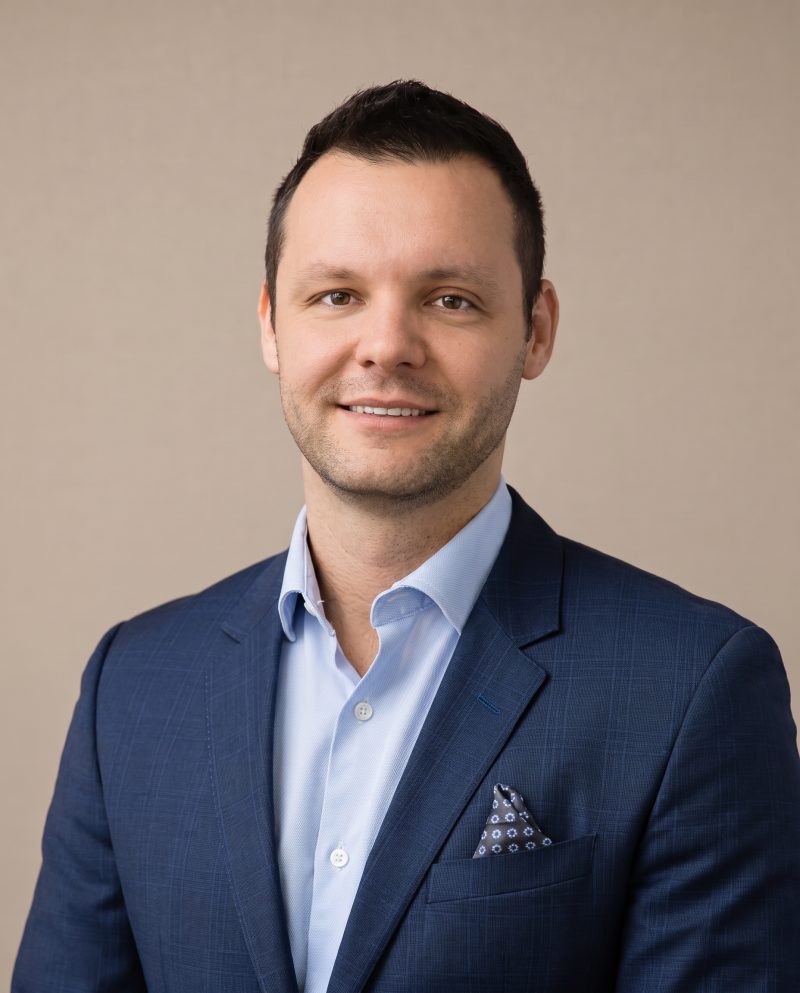 Dr. Michael Popov